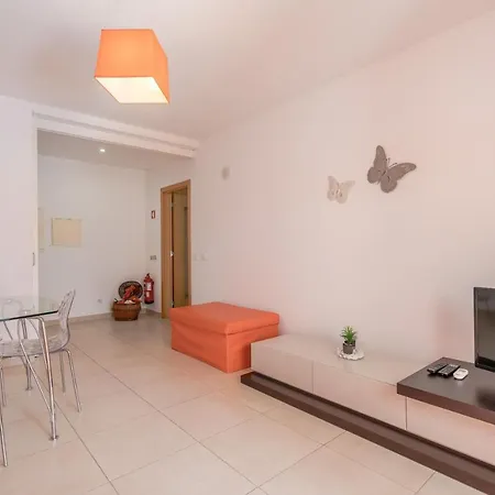 Apartment Varandas D Agua Piso 1 Laranja